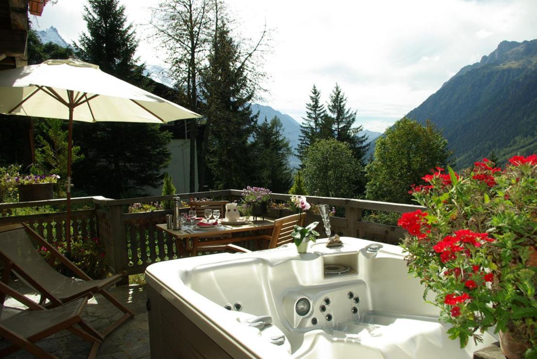 Hotel Les Chalets De Philippe Avec Jacuzzis Privatifs Шамони Экстерьер фото